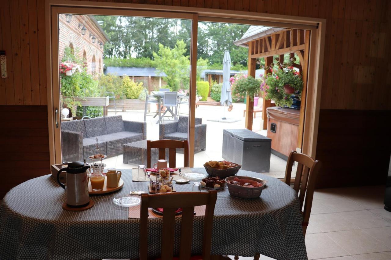 Le Jardin Des Roses Gerponville Exterior foto