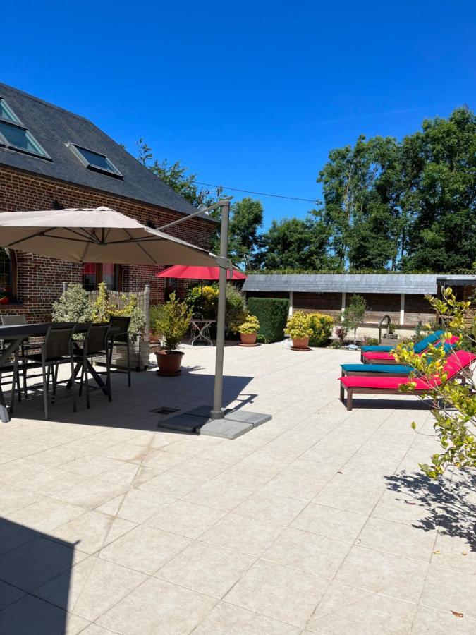 Le Jardin Des Roses Gerponville Exterior foto