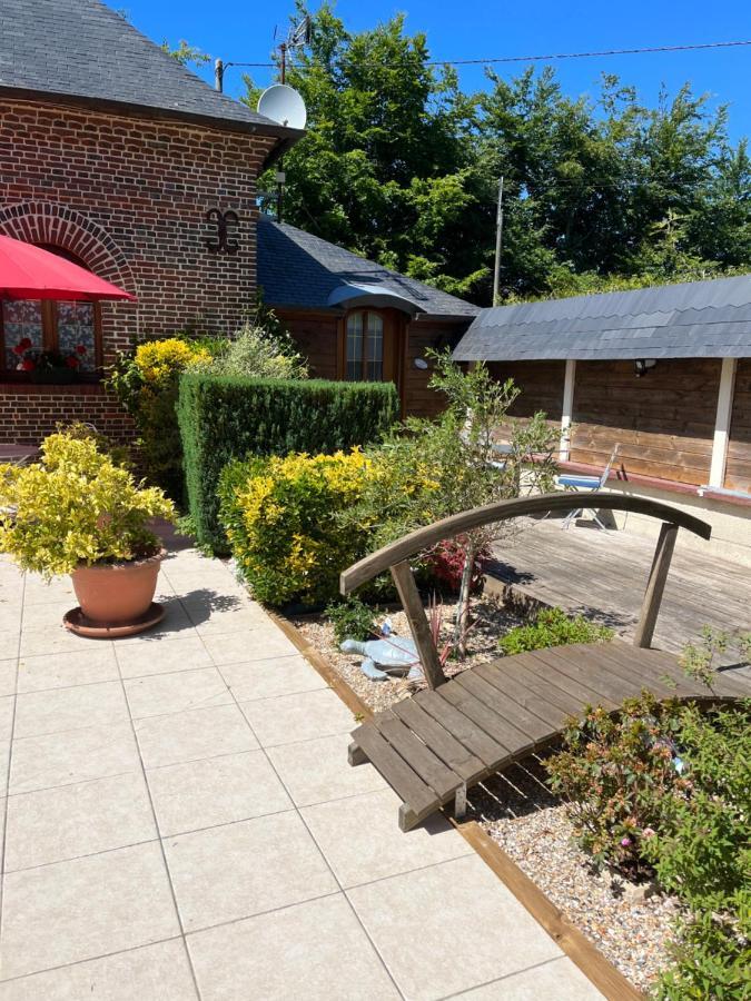 Le Jardin Des Roses Gerponville Exterior foto